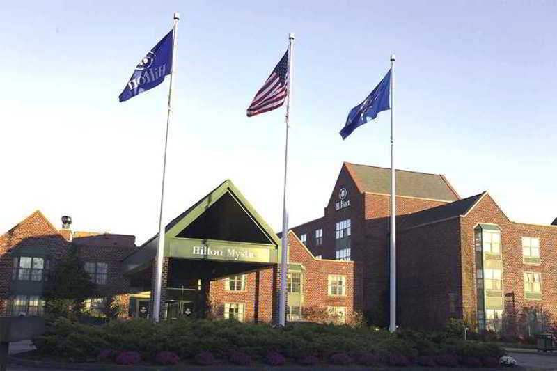 Hilton Mystic Hotel Exterior foto
